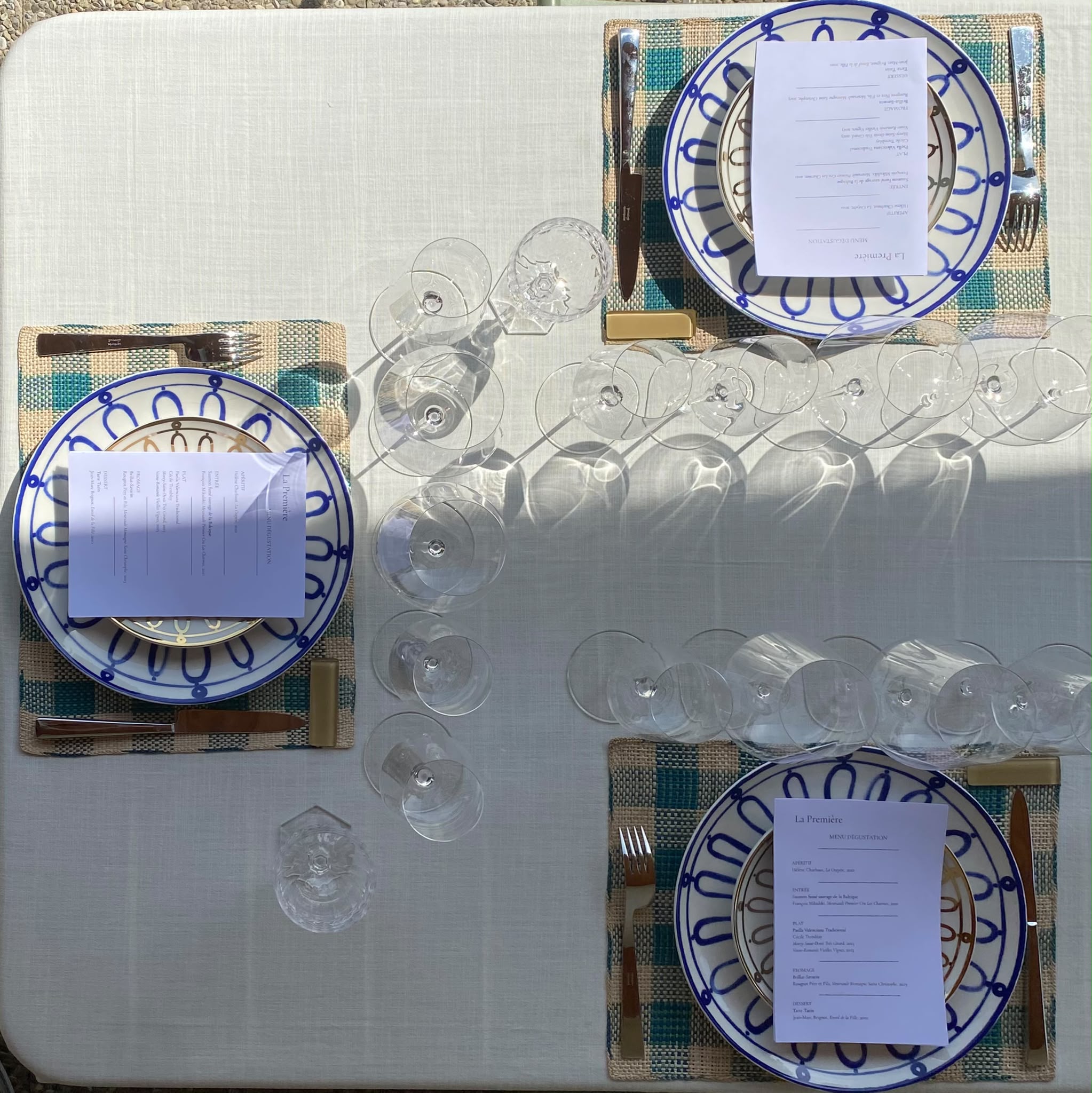 Table dressée pour un dîner privé à Genève